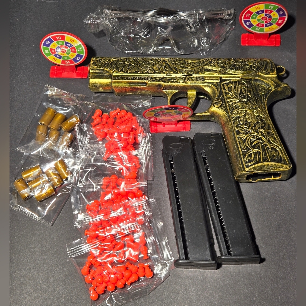***TOY*** Plastic .45 with removable clips....24112